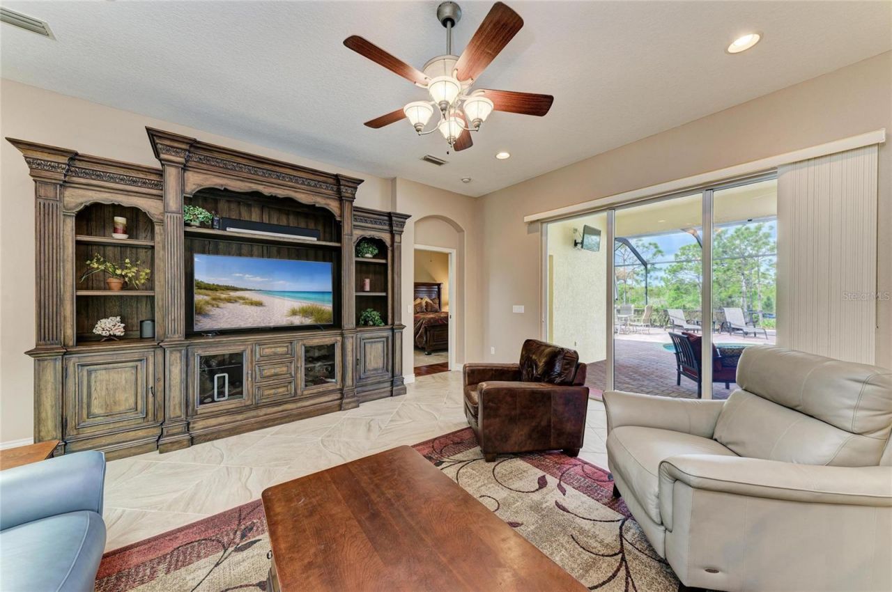 23327 Red Robin Place, Bradenton, FL 34202 Photo