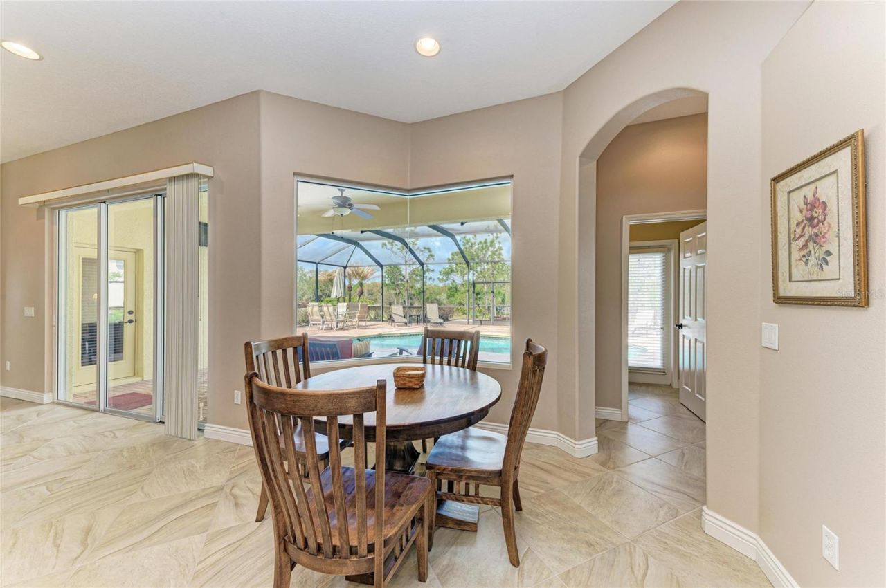 23327 Red Robin Place, Bradenton, FL 34202 Photo