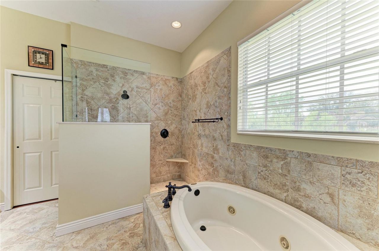 23327 Red Robin Place, Bradenton, FL 34202 Photo