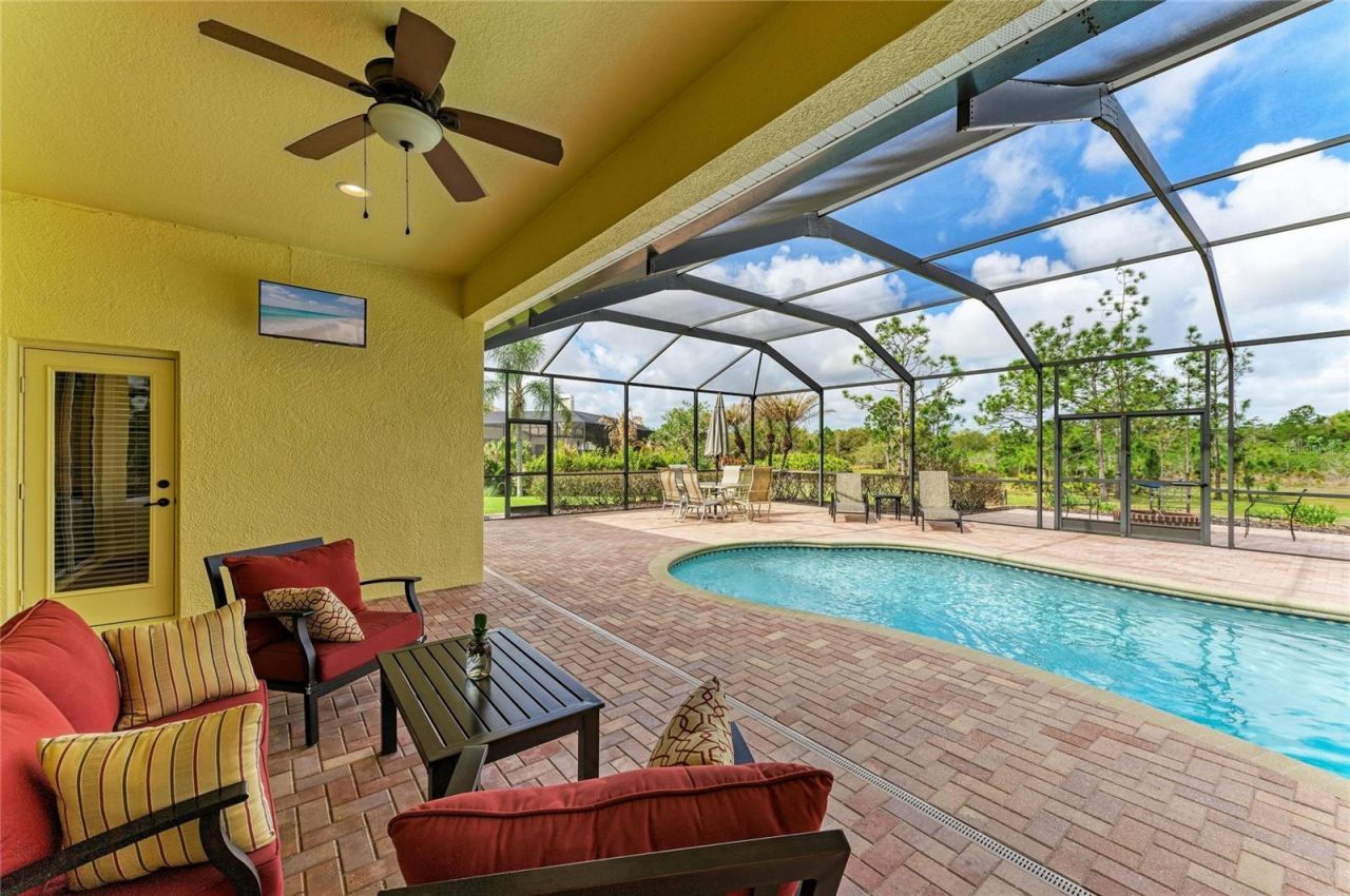 23327 Red Robin Place, Bradenton, FL 34202 Photo