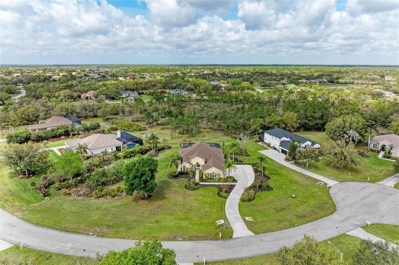 23327 Red Robin Place, Bradenton, FL 34202 Photo