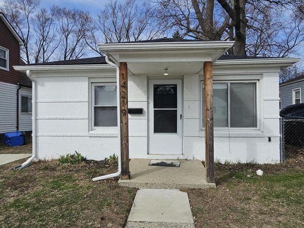 14219 Knox Avenue, Warren, MI 48089