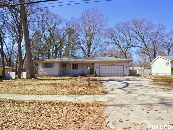 1065 Horton Road, Muskegon, MI 49445