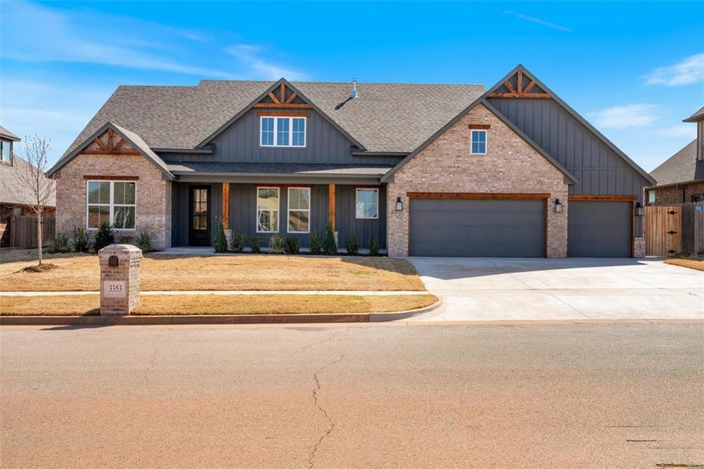 3353 Sagebrush Place, Yukon, OK 73099 Main Photo