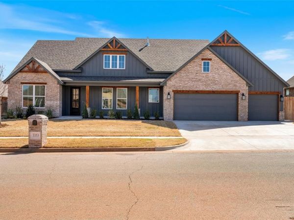 3353 Sagebrush Place, Yukon, OK 73099
