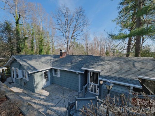 71 Norfolk Lane, Laurel Park, NC 28739