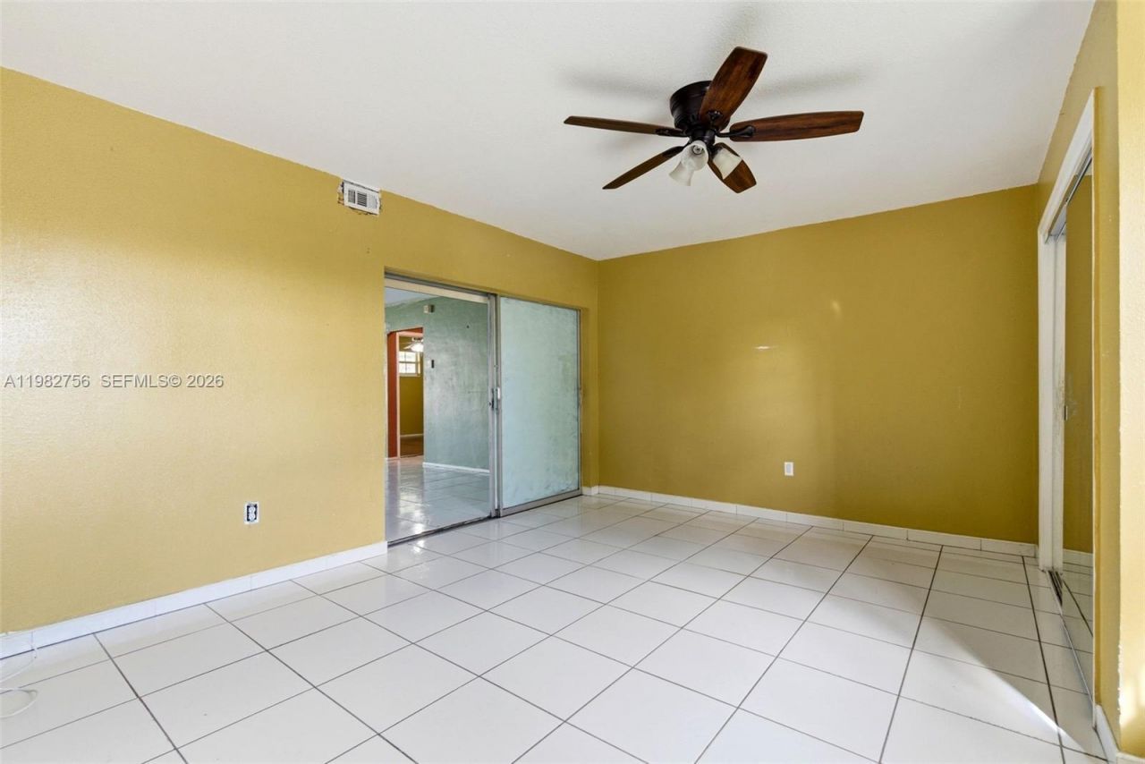 6600 NW 26th St, Sunrise, FL 33313 Photo