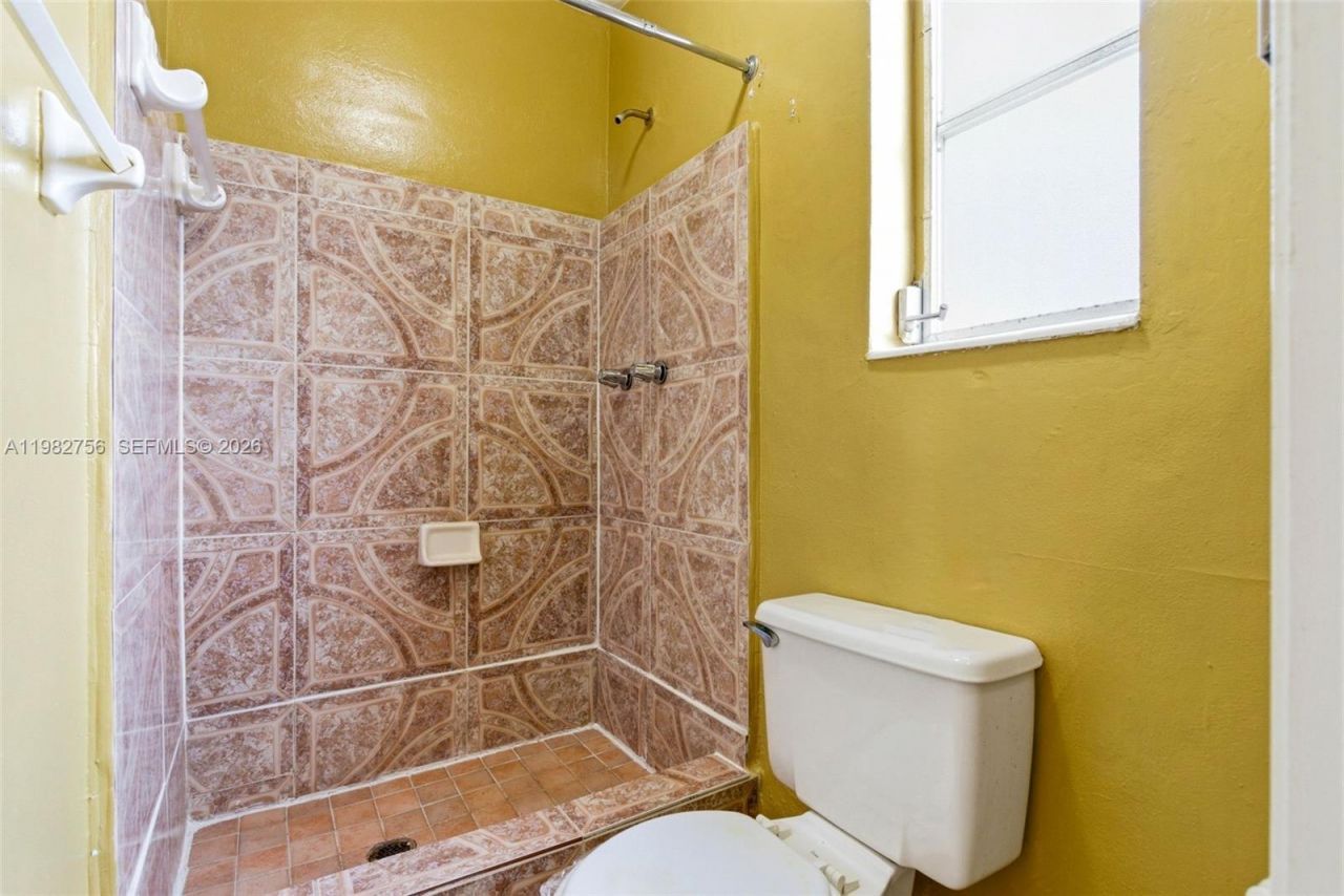 6600 NW 26th St, Sunrise, FL 33313 Photo