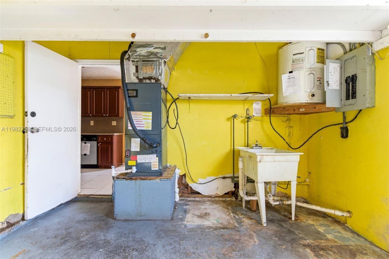 6600 NW 26th St, Sunrise, FL 33313 Photo