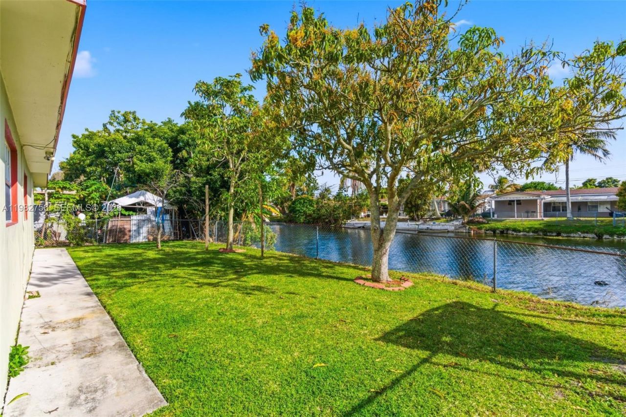 6600 NW 26th St, Sunrise, FL 33313 Photo