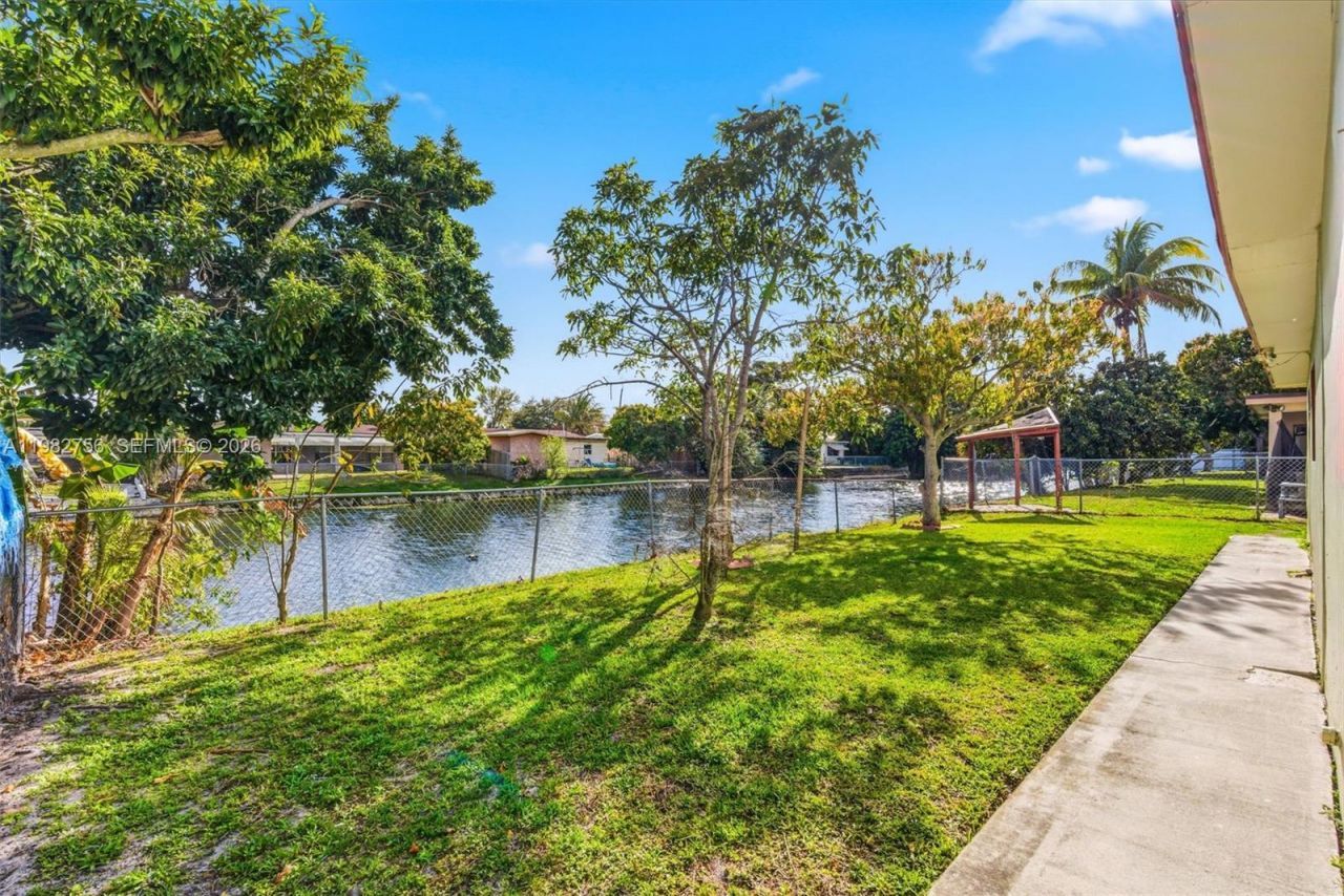 6600 NW 26th St, Sunrise, FL 33313 Photo