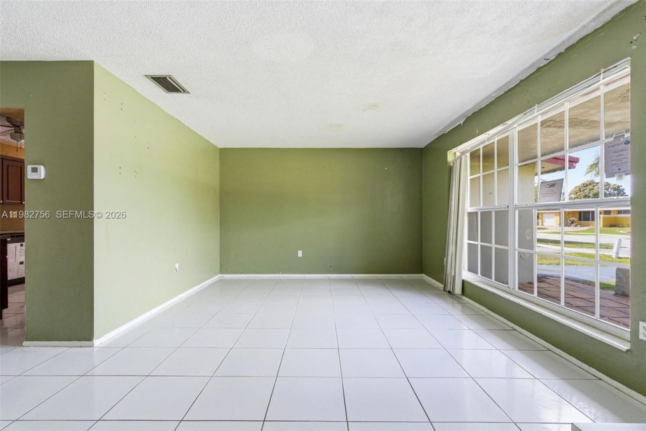 6600 NW 26th St, Sunrise, FL 33313 Photo