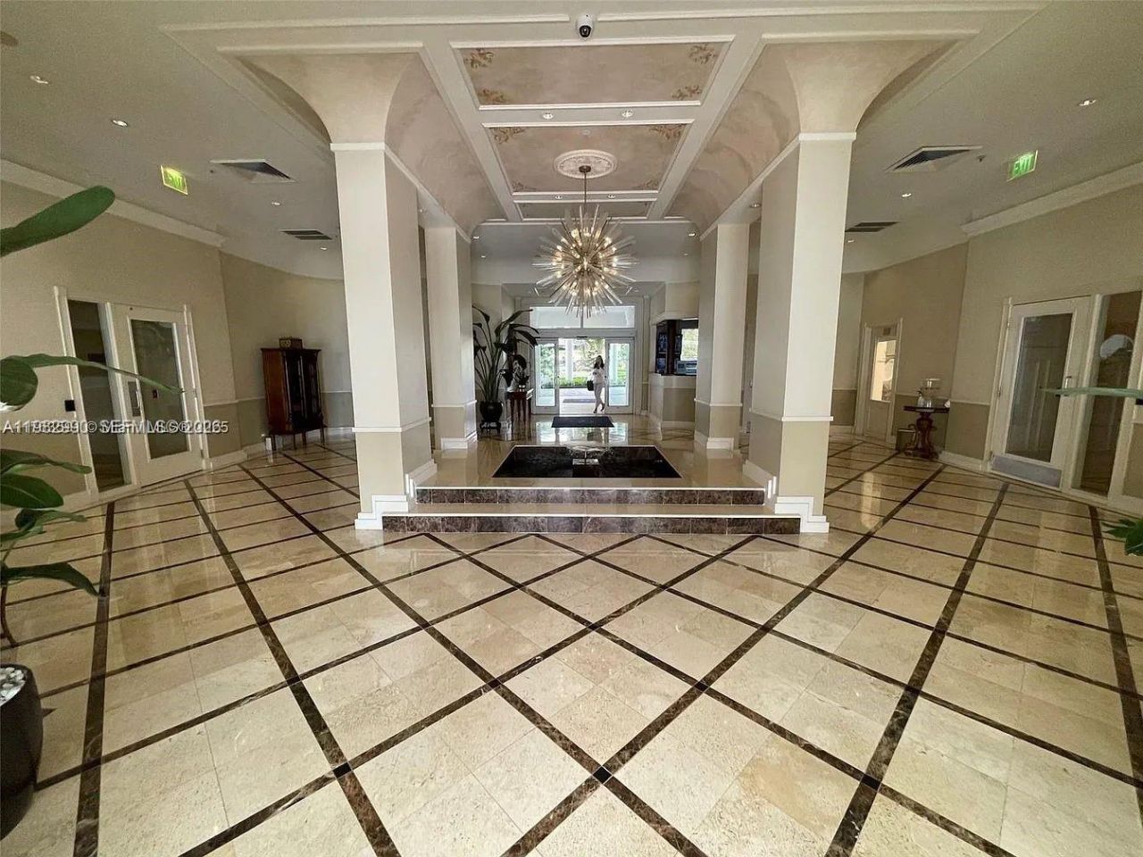 701 Brickell Key Dr. #1611 , Miami, FL 33131 Photo