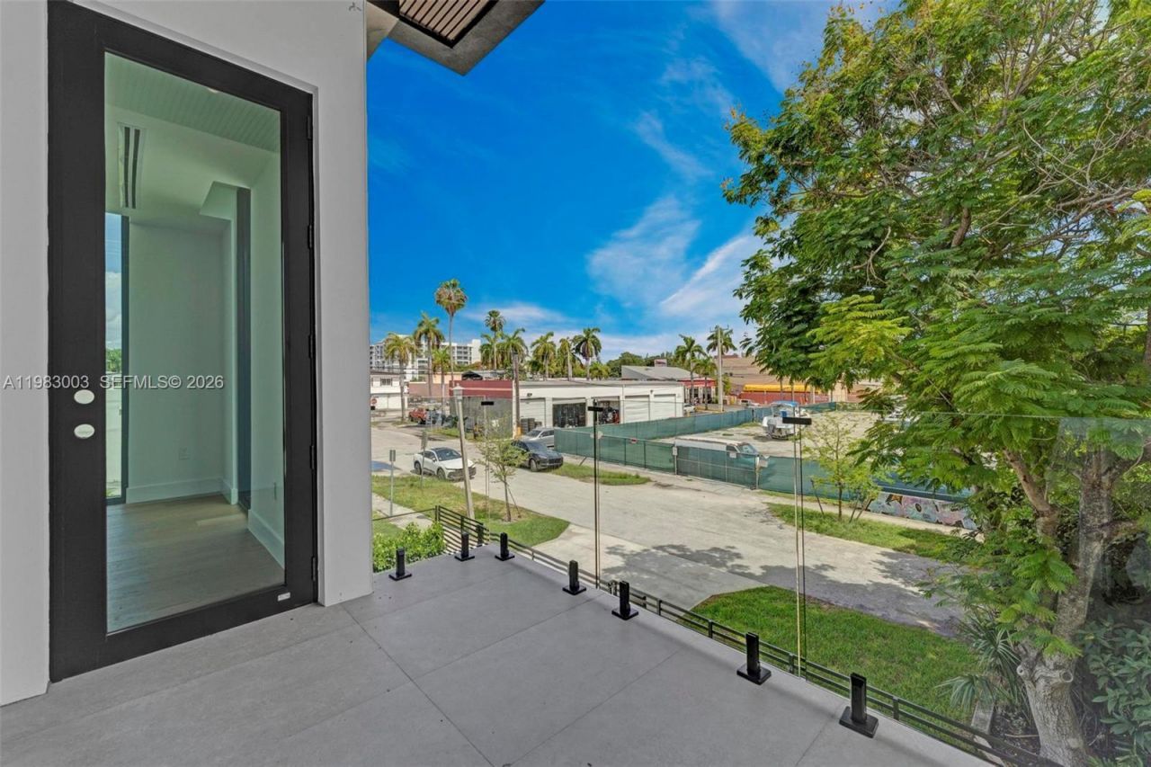 630 NE 82nd Ter , Miami, FL 33138 Photo