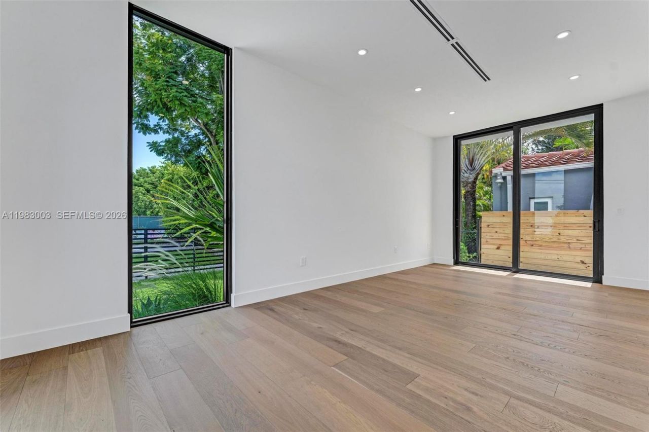 630 NE 82nd Ter , Miami, FL 33138 Photo