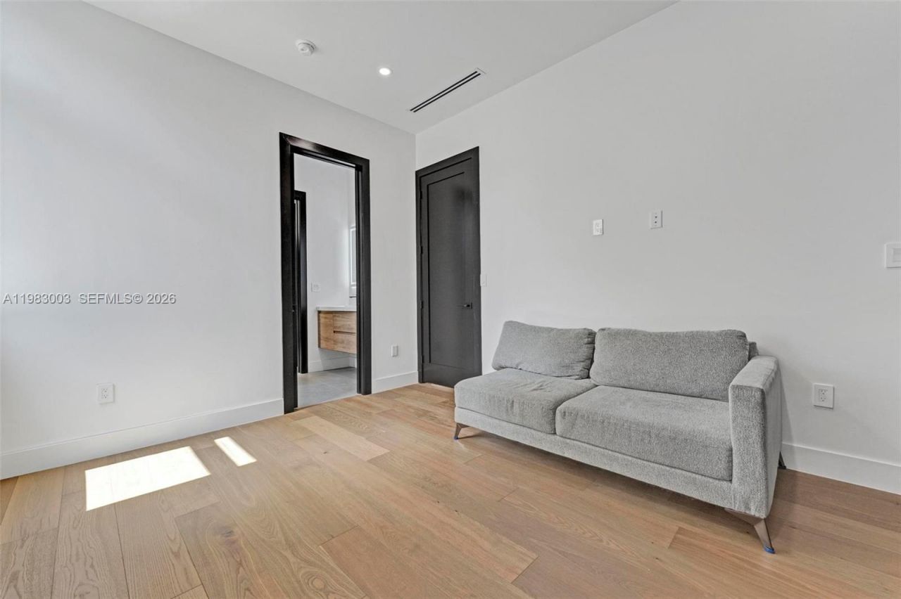 630 NE 82nd Ter , Miami, FL 33138 Photo