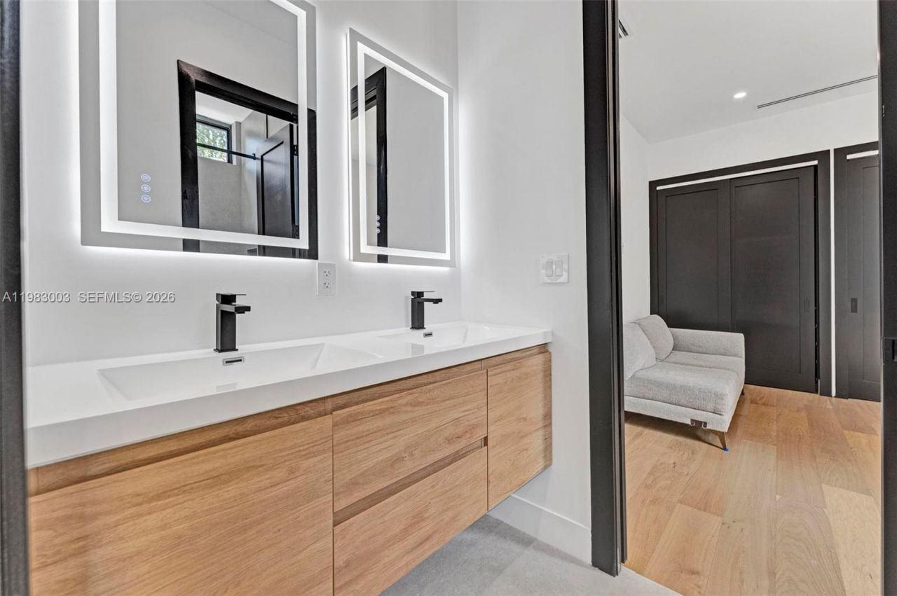 630 NE 82nd Ter , Miami, FL 33138 Photo