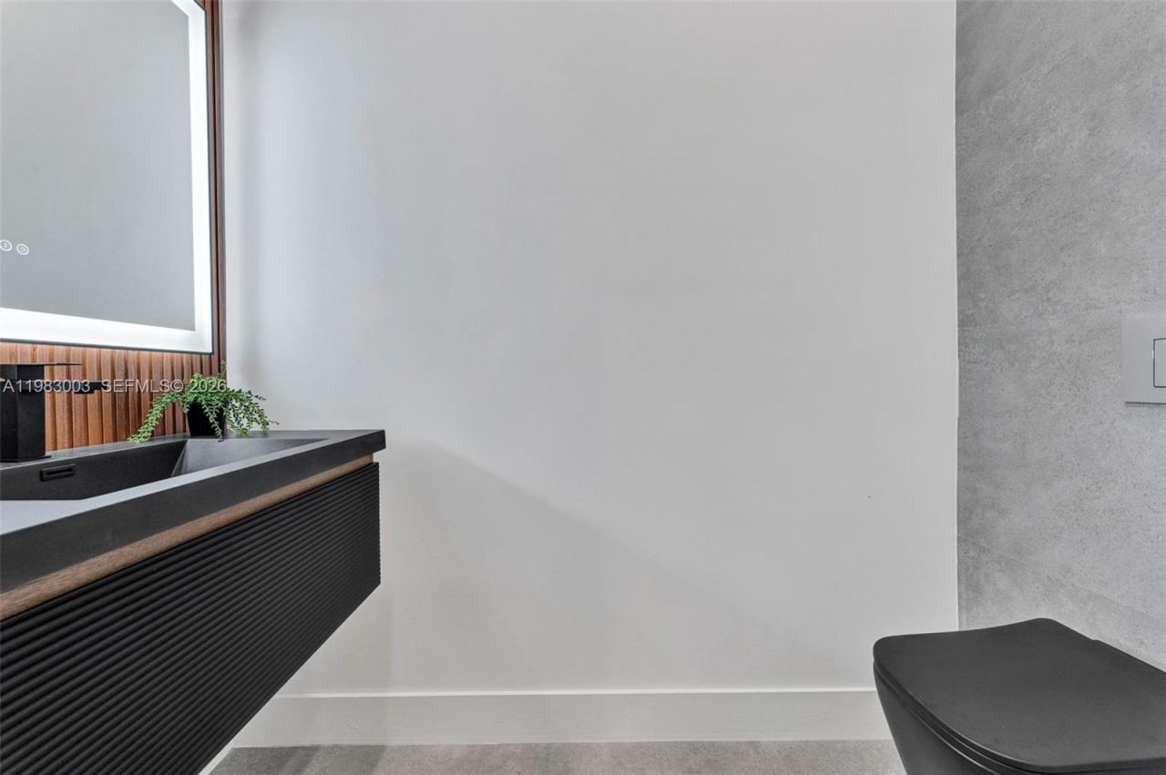 630 NE 82nd Ter , Miami, FL 33138 Photo