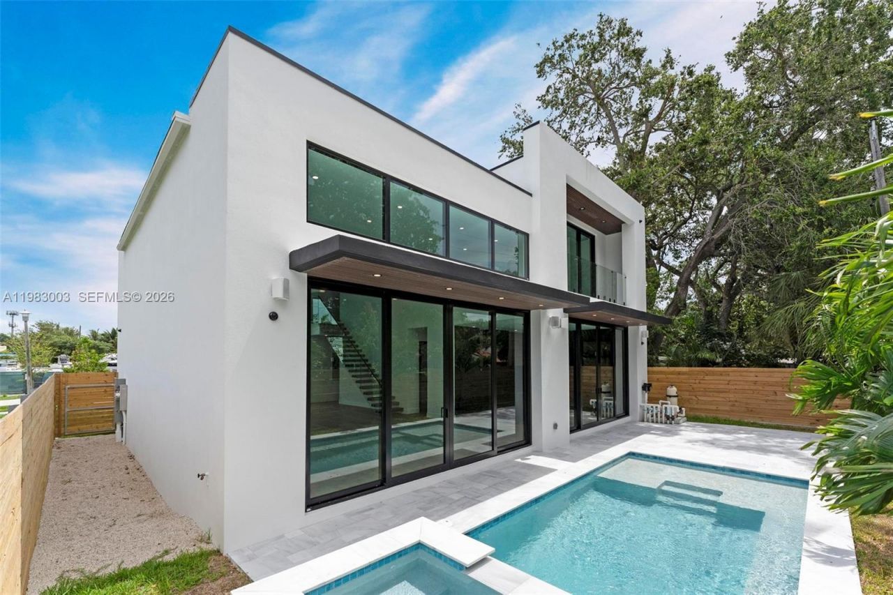 630 NE 82nd Ter , Miami, FL 33138 Photo