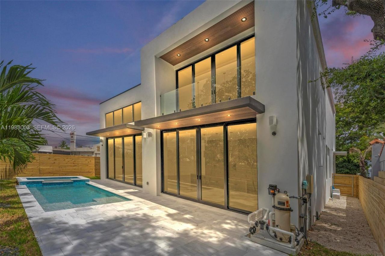 630 NE 82nd Ter , Miami, FL 33138 Photo