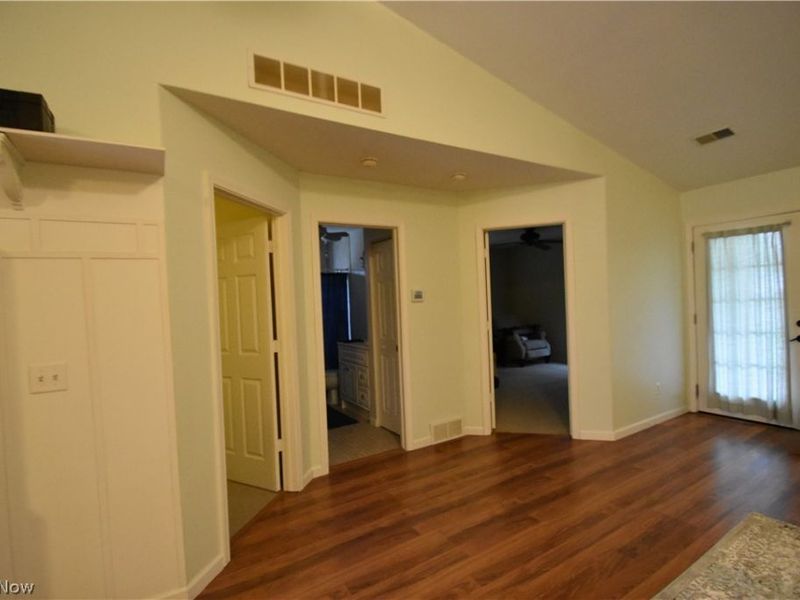 8230 Stadler Avenue, Boardman, OH 44512 Photo 5