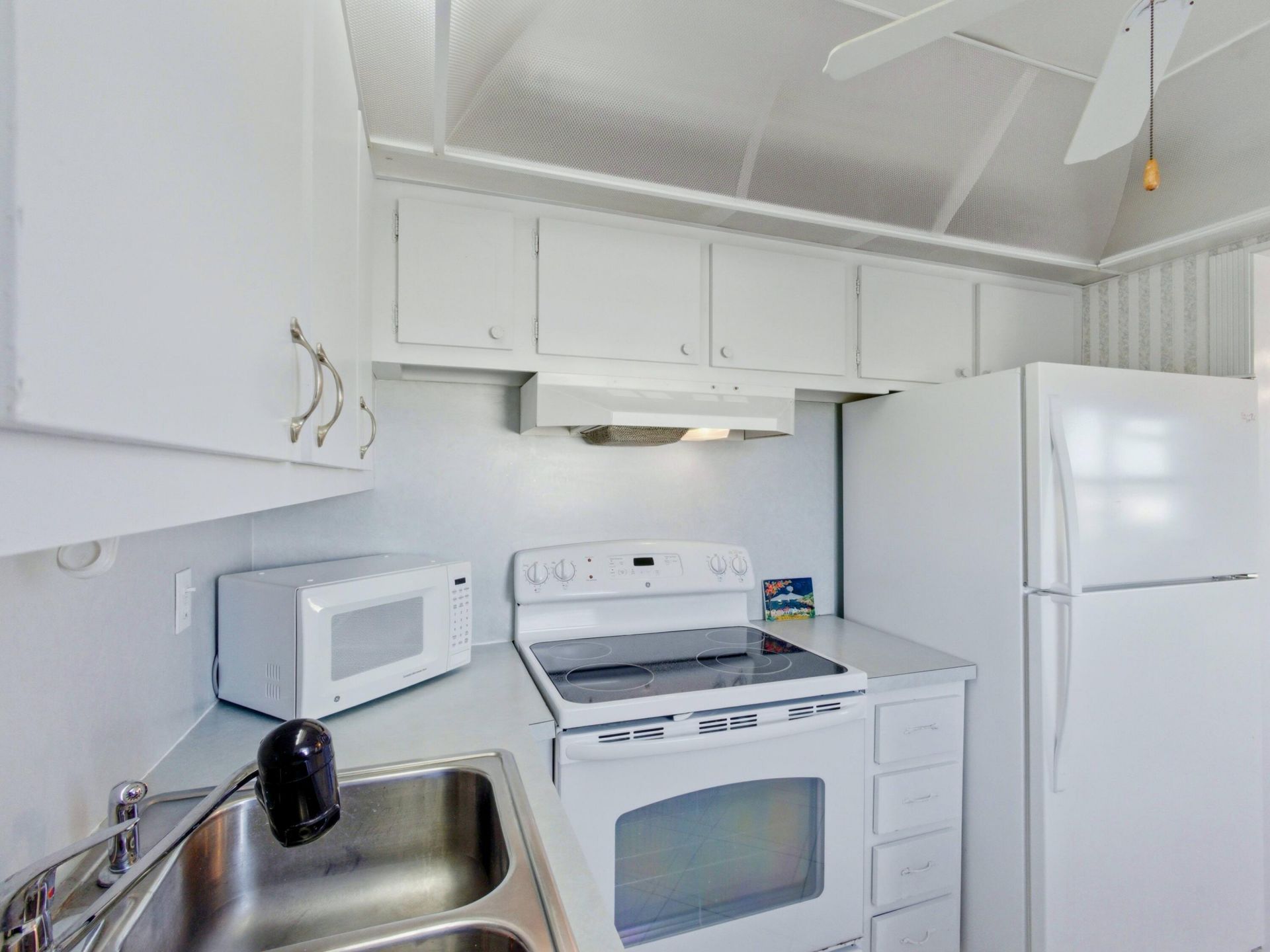 680 W Horizons W, Unit 212, Boynton Beach, FL 33435 Photo