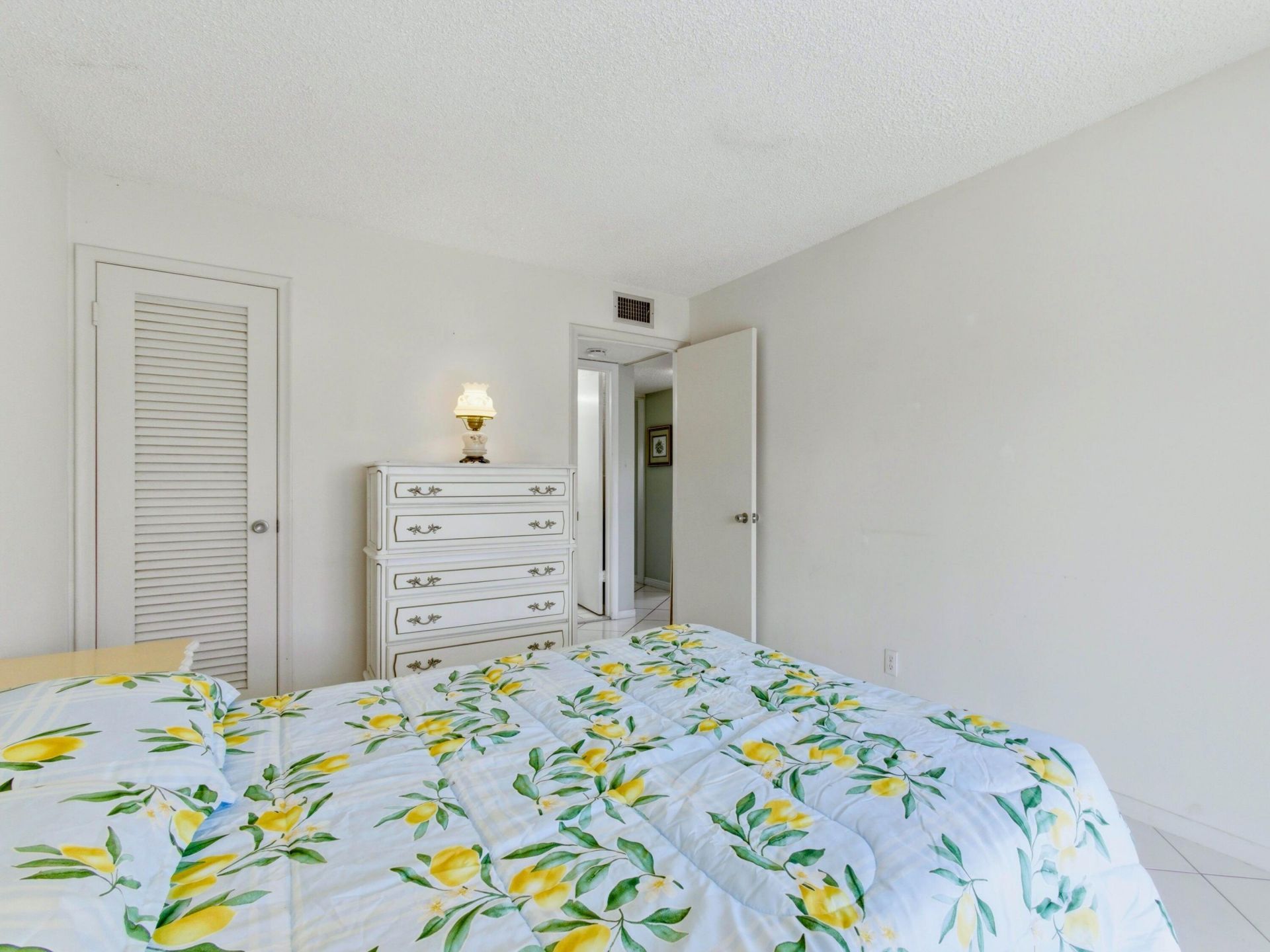 680 W Horizons W, Unit 212, Boynton Beach, FL 33435 Photo