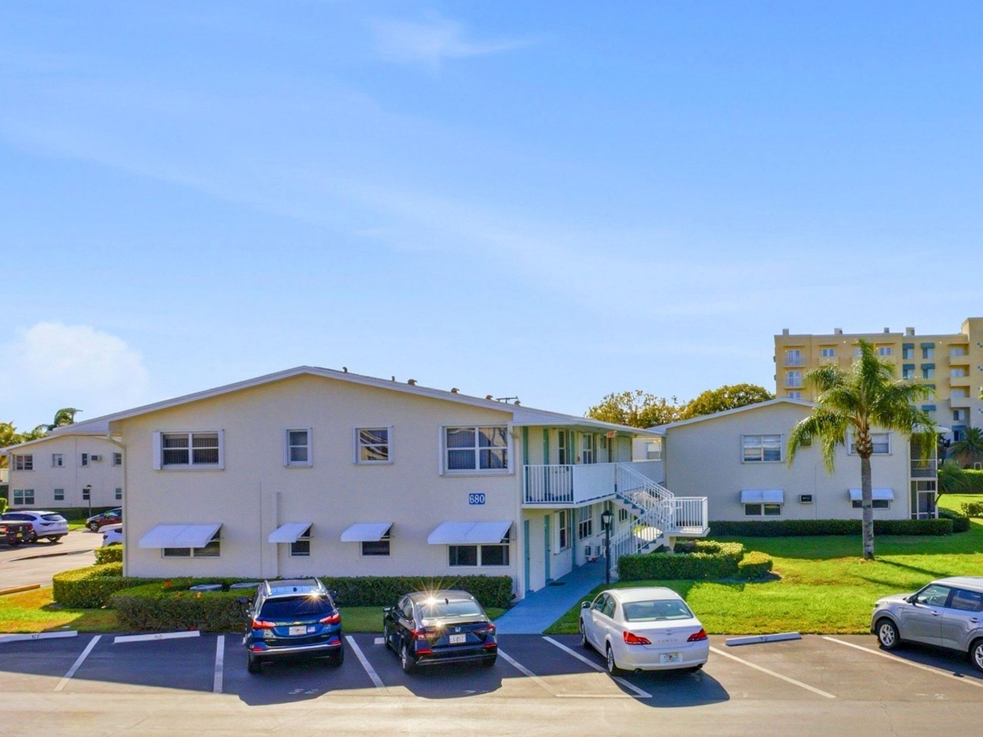 680 W Horizons W, Unit 212, Boynton Beach, FL 33435 Photo