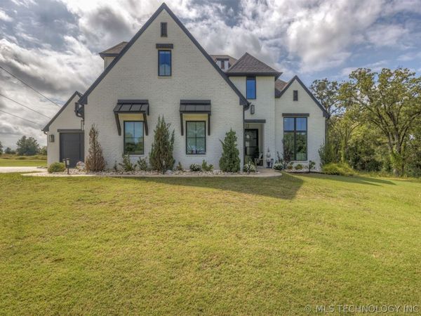 26510 E 61st Street S, Broken Arrow, OK 74014