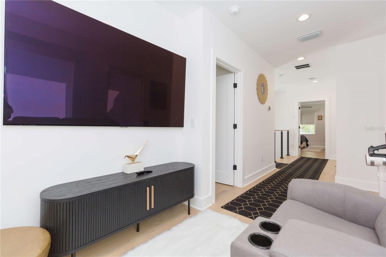 1304 W Arch Street, Tampa, FL 33607 Photo