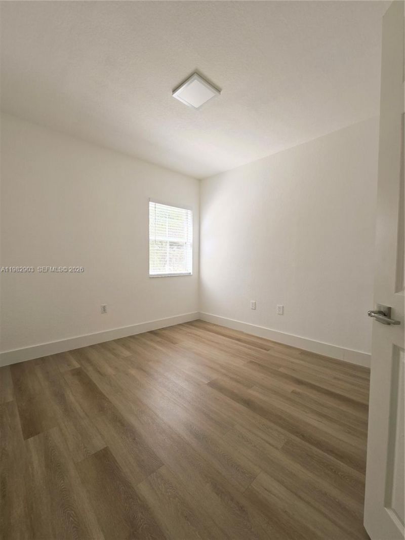 2564 Centergate Dr , Unit 208, Miramar, FL 33025 Photo