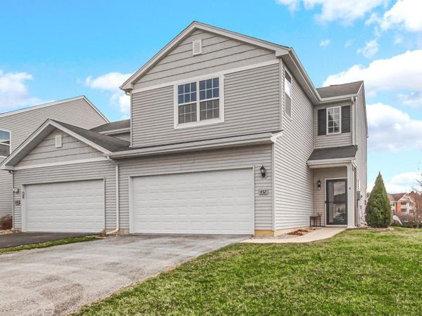 452 Greenbrier Lane, Lowell, IN 46356