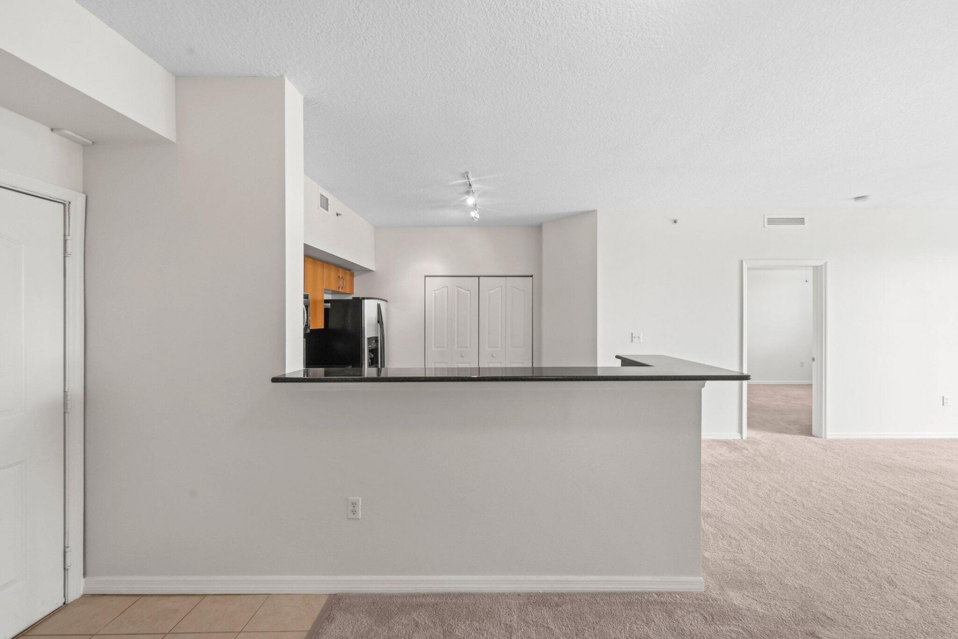 255 NE 3rd Avenue, Unit 2-407, Delray Beach, FL 33444 Photo