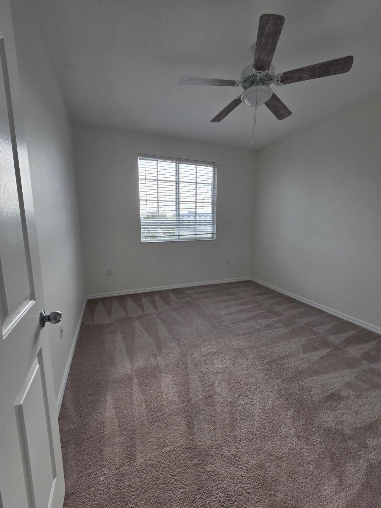 255 NE 3rd Avenue, Unit 2-407, Delray Beach, FL 33444 Photo