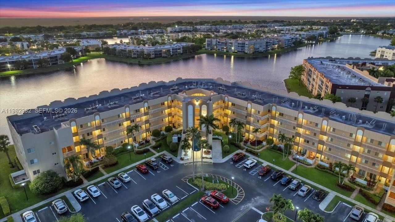 7647 Southampton Ter , Unit 304, Tamarac, FL 33321 Photo