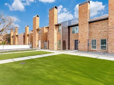 2228 Colony Court, Dallas, TX 75235