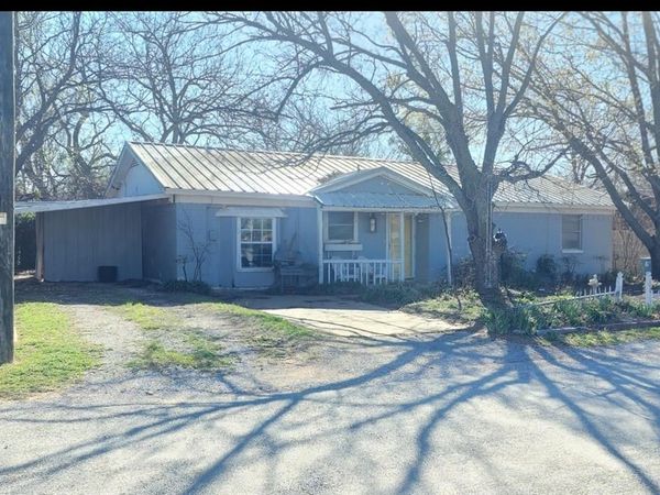 322 S Third, Gorman, TX 76454
