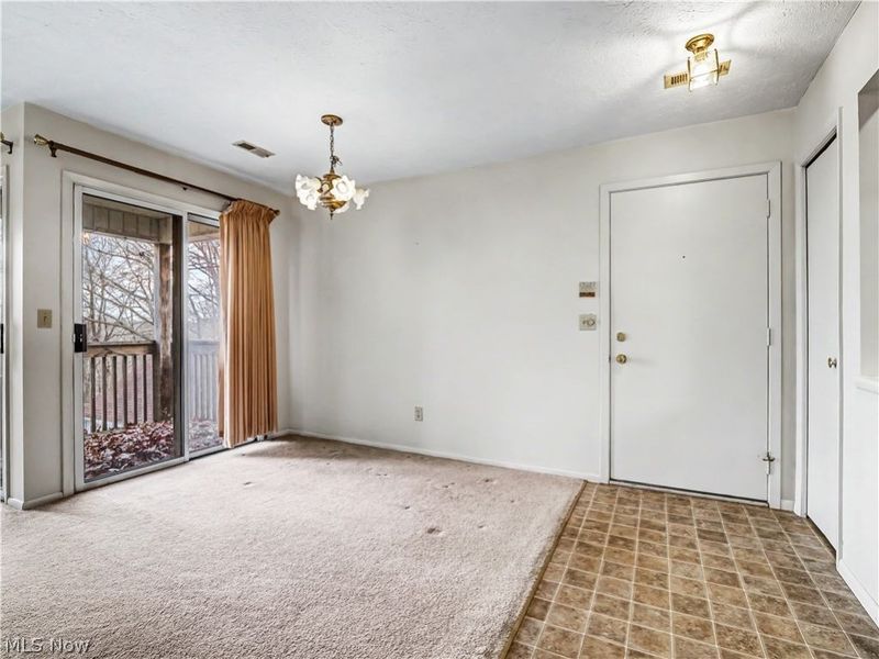 1207 W River Road N, Unit D3, Elyria, OH 44035 Photo 6