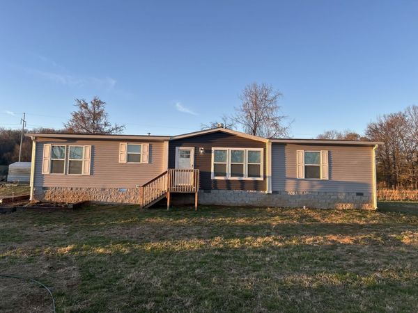 505 Philippi Rd, Wartrace, TN 37183