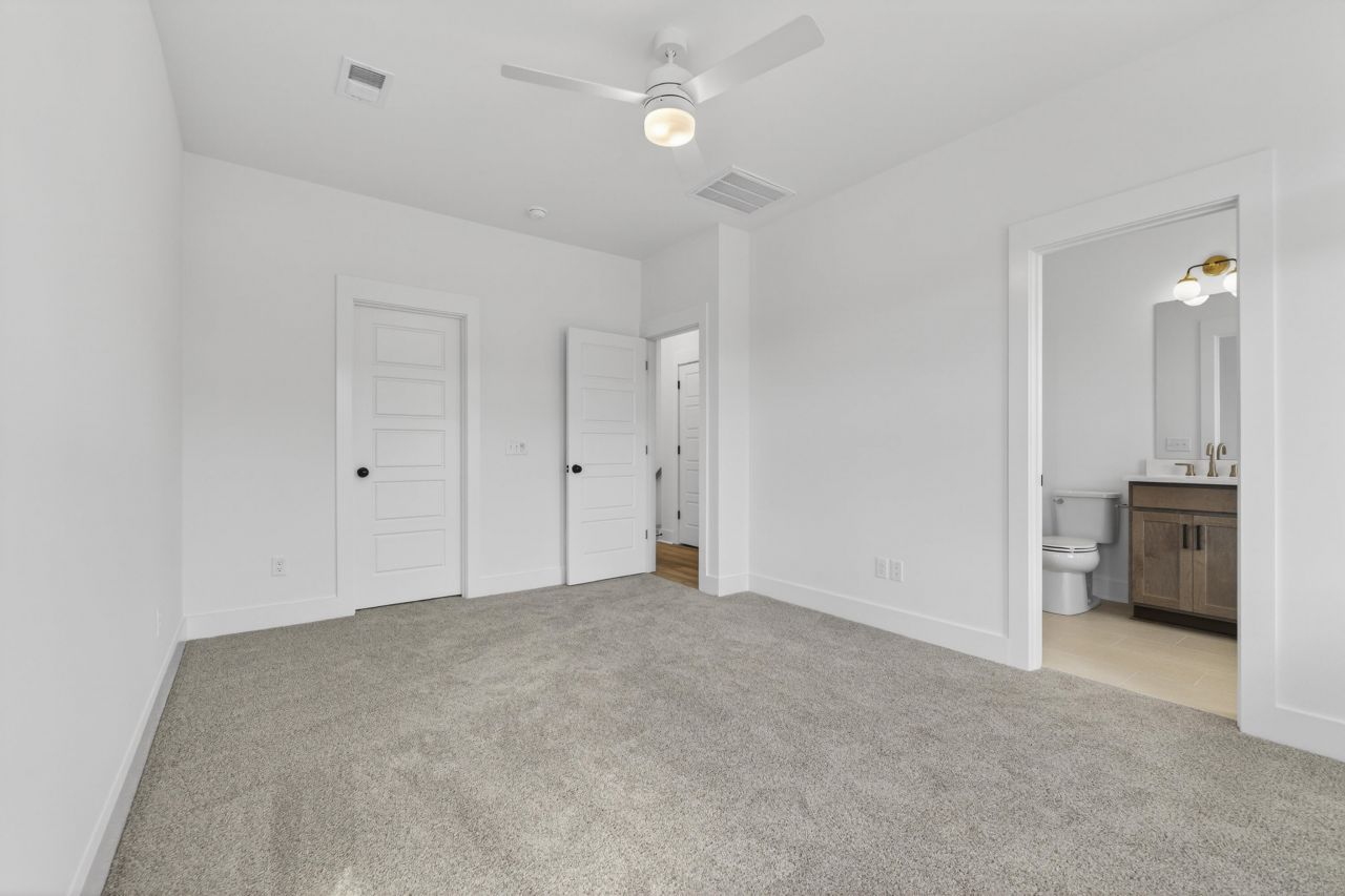 516 Ivy Green Lane Photo 11