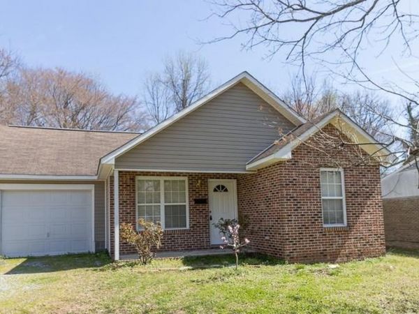 2205 Acorn Road, Greensboro, NC 27406