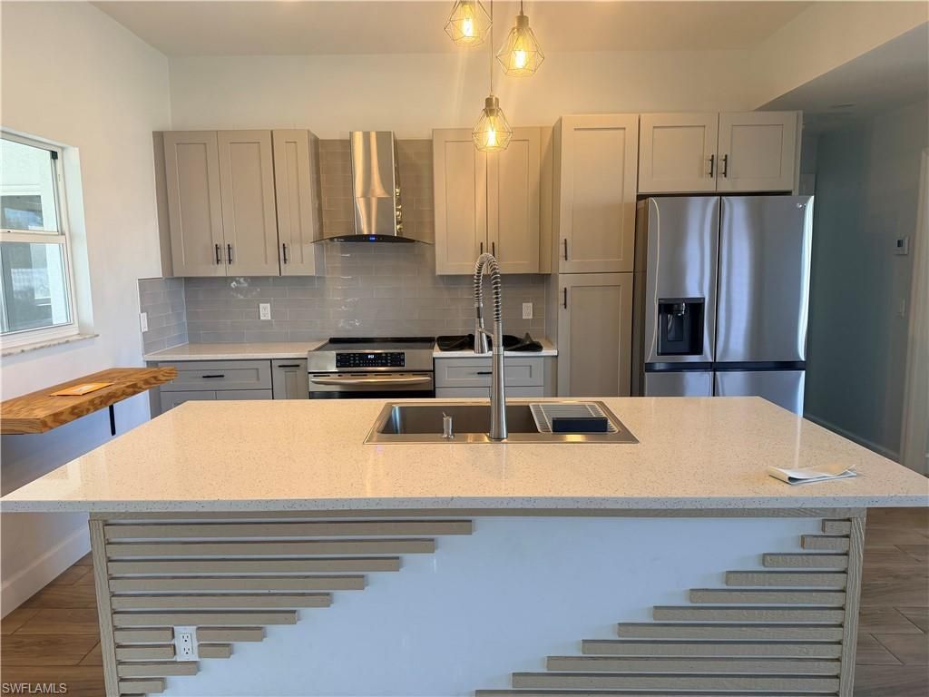 4133 SW 7th Ave , Cape Coral, FL 33914 Photo