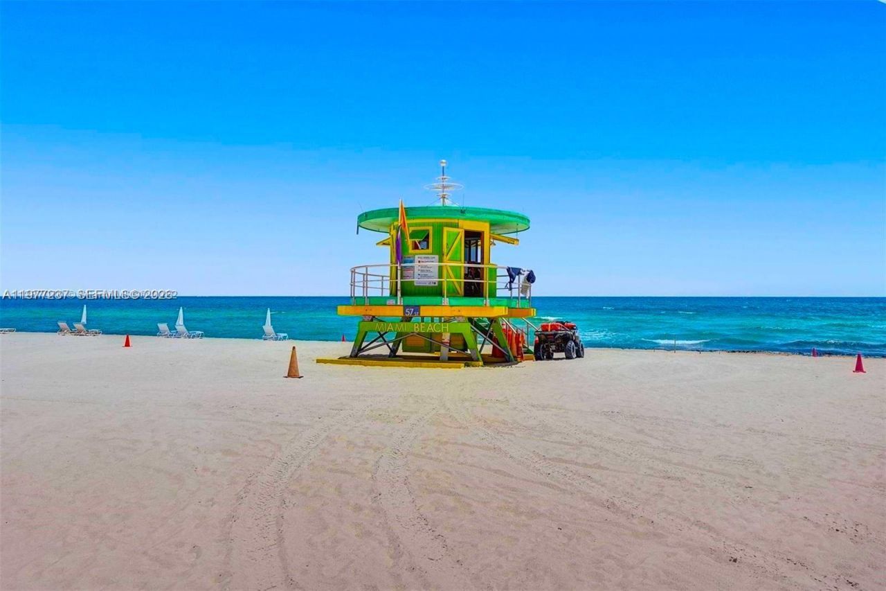 5700 Collins Ave, Unit 5L, Miami Beach, FL 33140 Photo