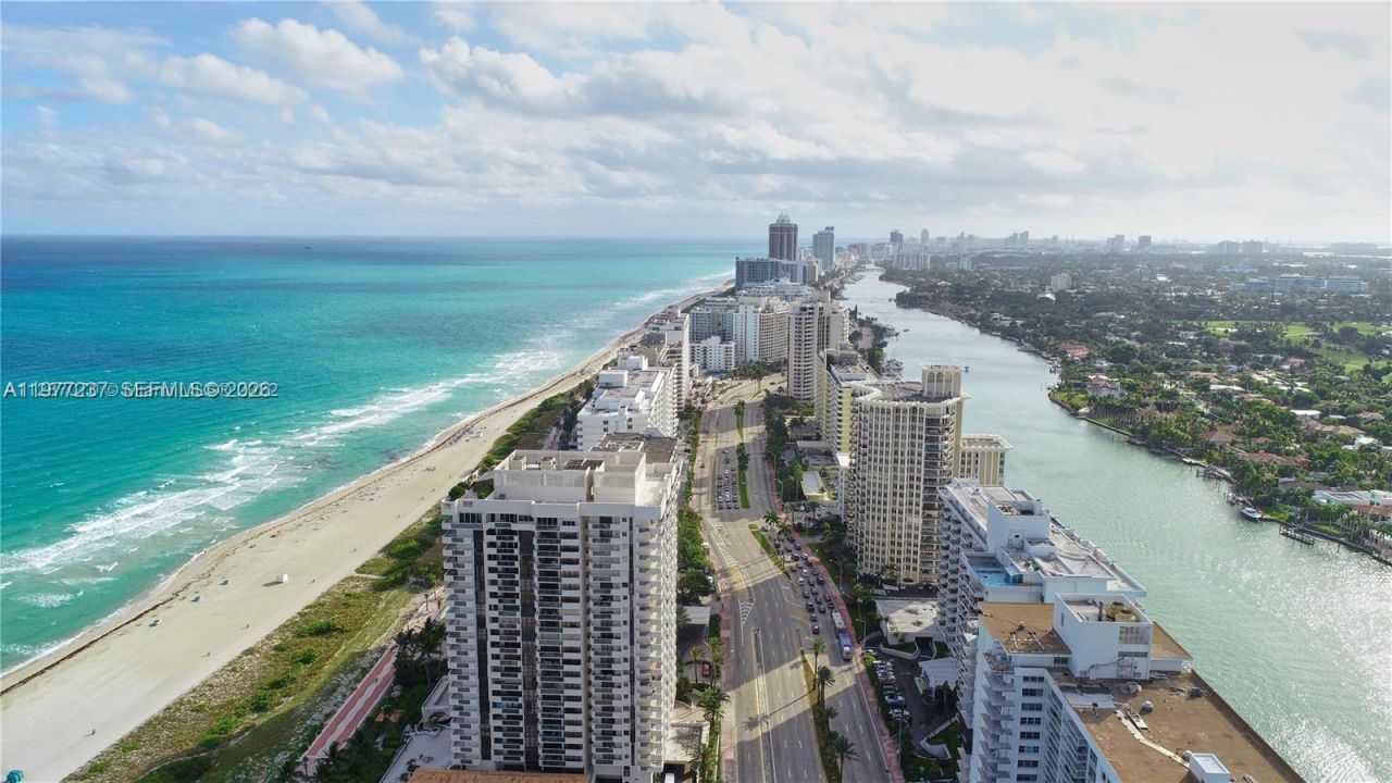 5700 Collins Ave, Unit 5L, Miami Beach, FL 33140 Photo