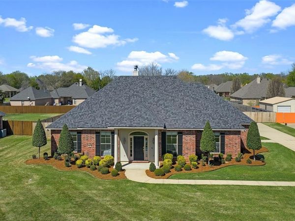 803 Brittany Lane, Bossier City, LA 71111