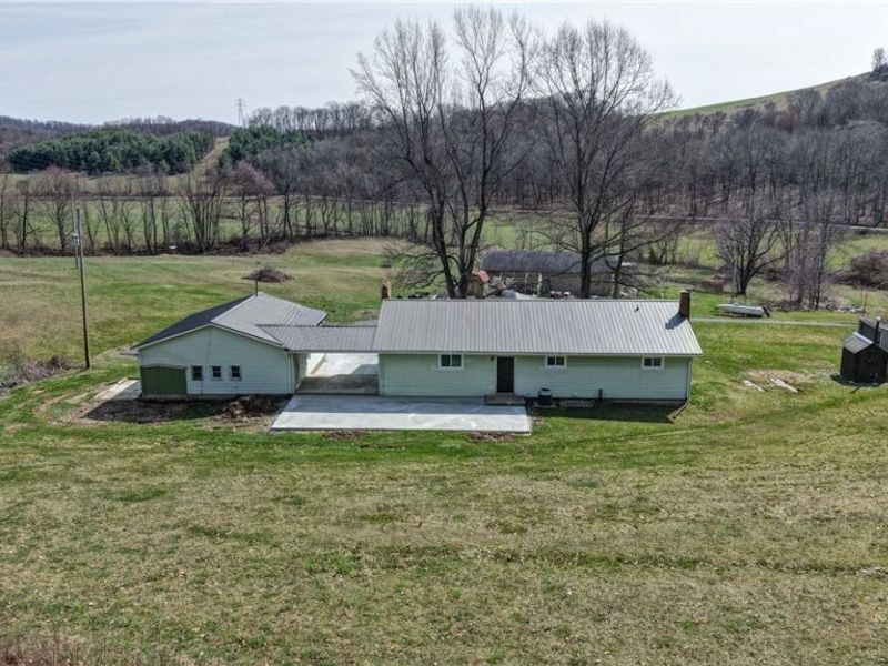 3265 Yorkview Road SW, New Philadelphia, OH 44663 Photo 26