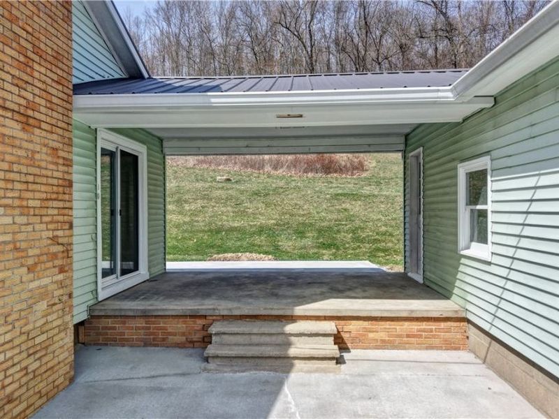 3265 Yorkview Road SW, New Philadelphia, OH 44663 Photo 31