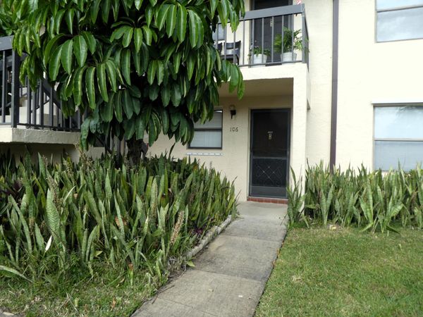 7113 Golf Colony Court, Unit 106, Lake Worth, FL 33467