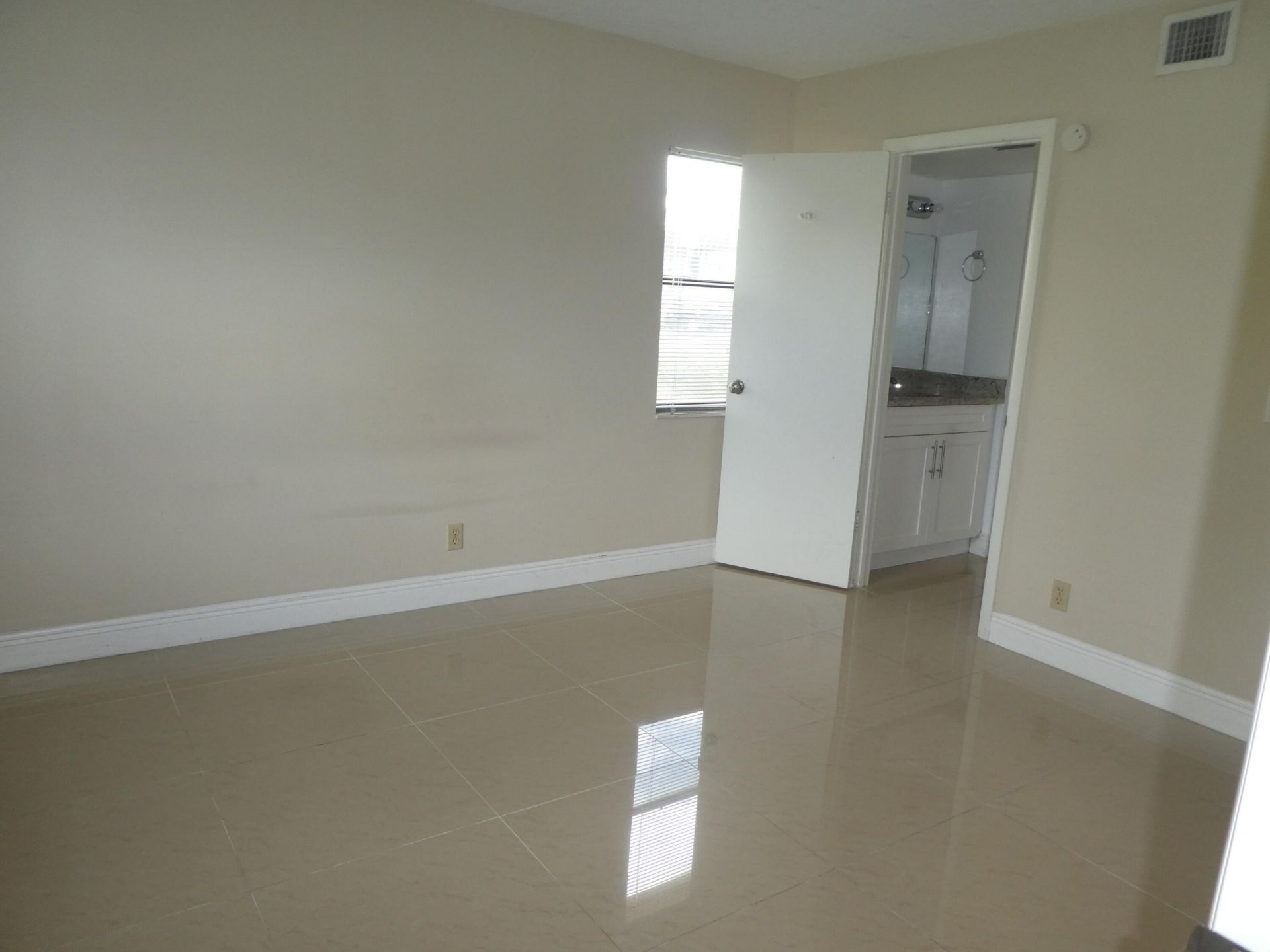 7113 Golf Colony Court, Unit 106, Lake Worth, FL 33467 Photo