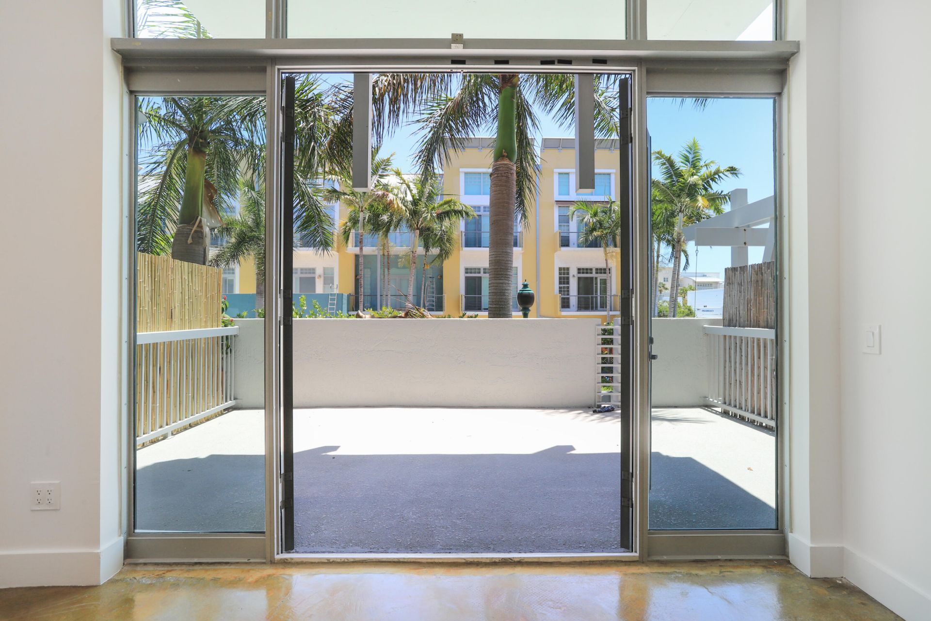 180 NE 4th Avenue, Unit 204, Delray Beach, FL 33483 Photo